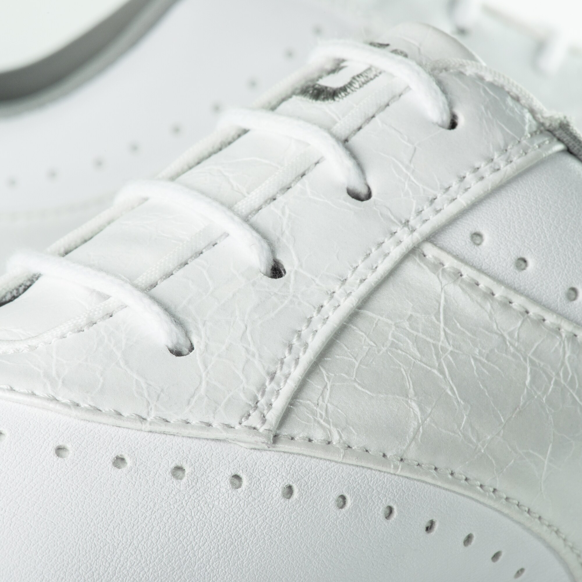 eMerge Women-Previous Season Style